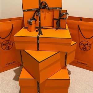 Meet your Posher, Luxe